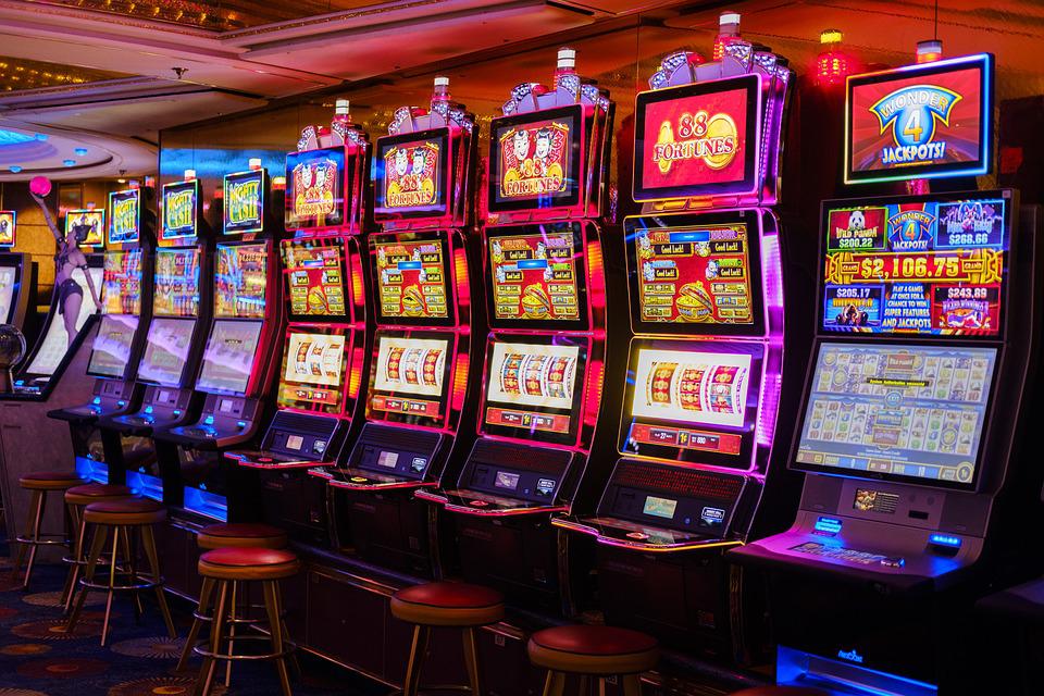 Mengenal Lebih Dalam Permainan Slot Online